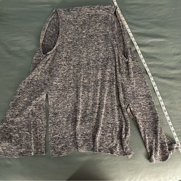 Heather Gray Cardigan size XL - Picture 3 of 3